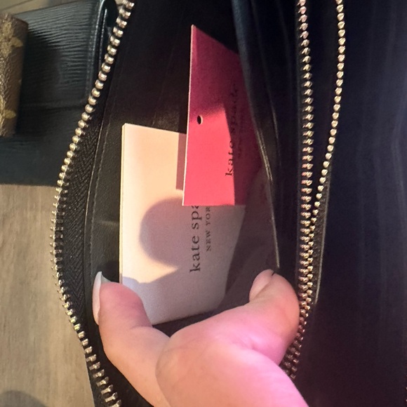 NWT: Kate Spade Zippy Wallet - Picture 6 of 8